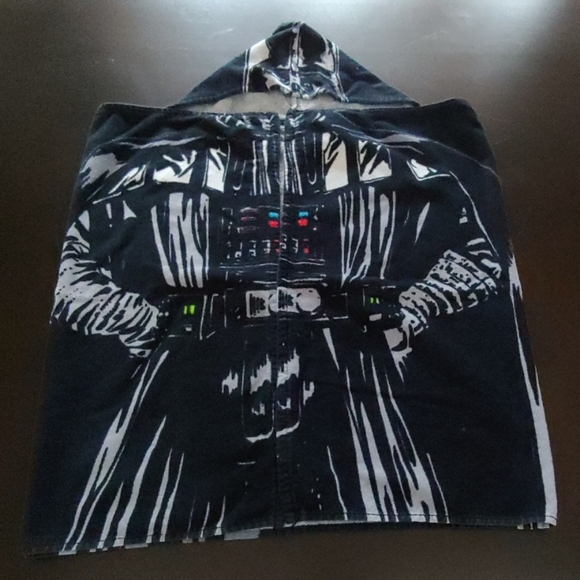 darth vader hooded towel